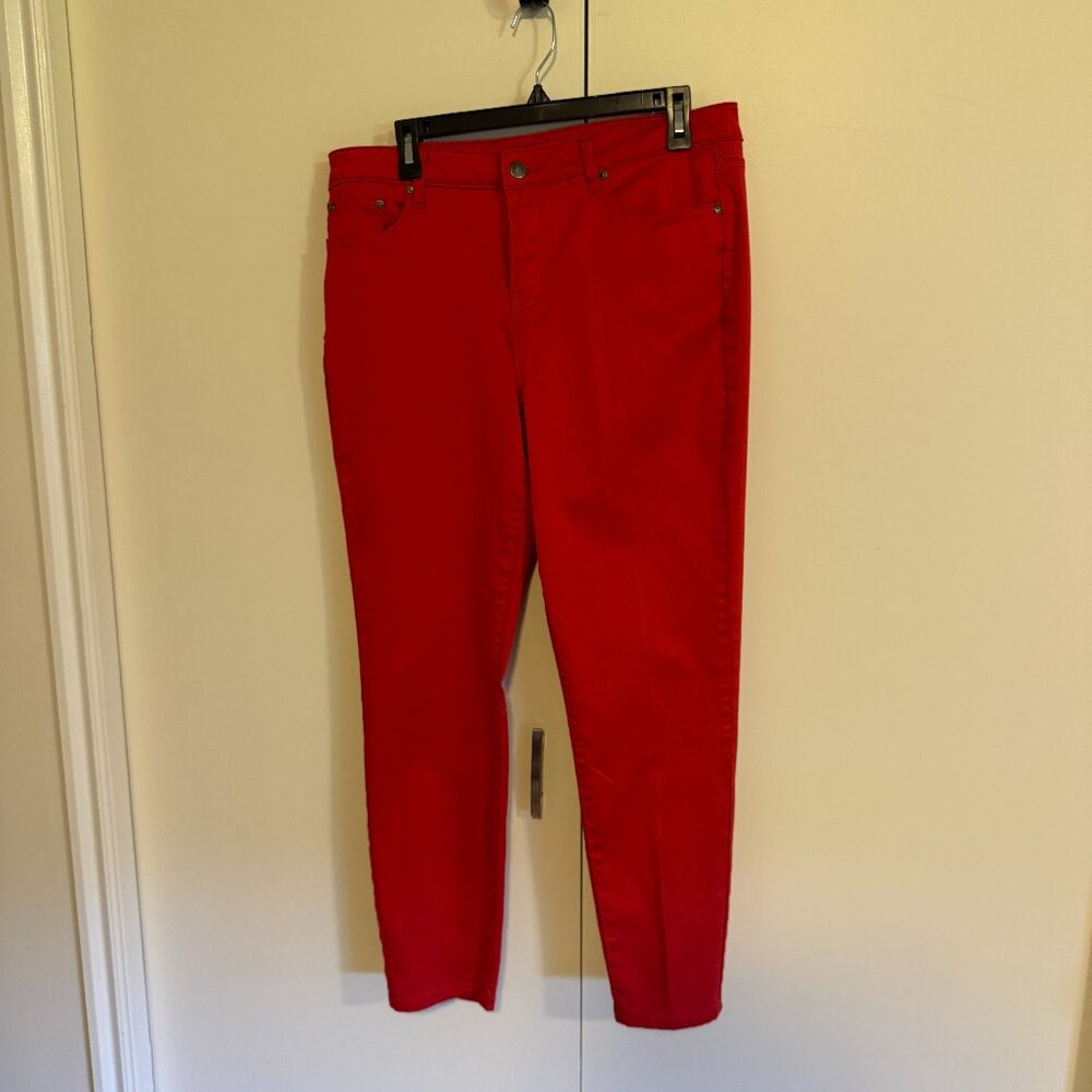 Red pants ankle length